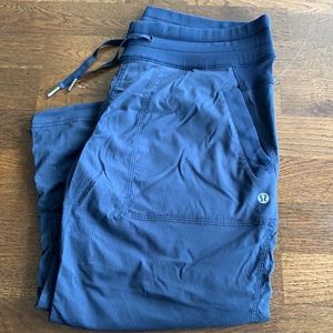 Lululemon Dance Studio Crop